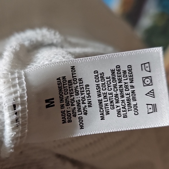 Aeropostale Graphic Hoodie Pullover‎ Size Medium - Picture 4 of 6